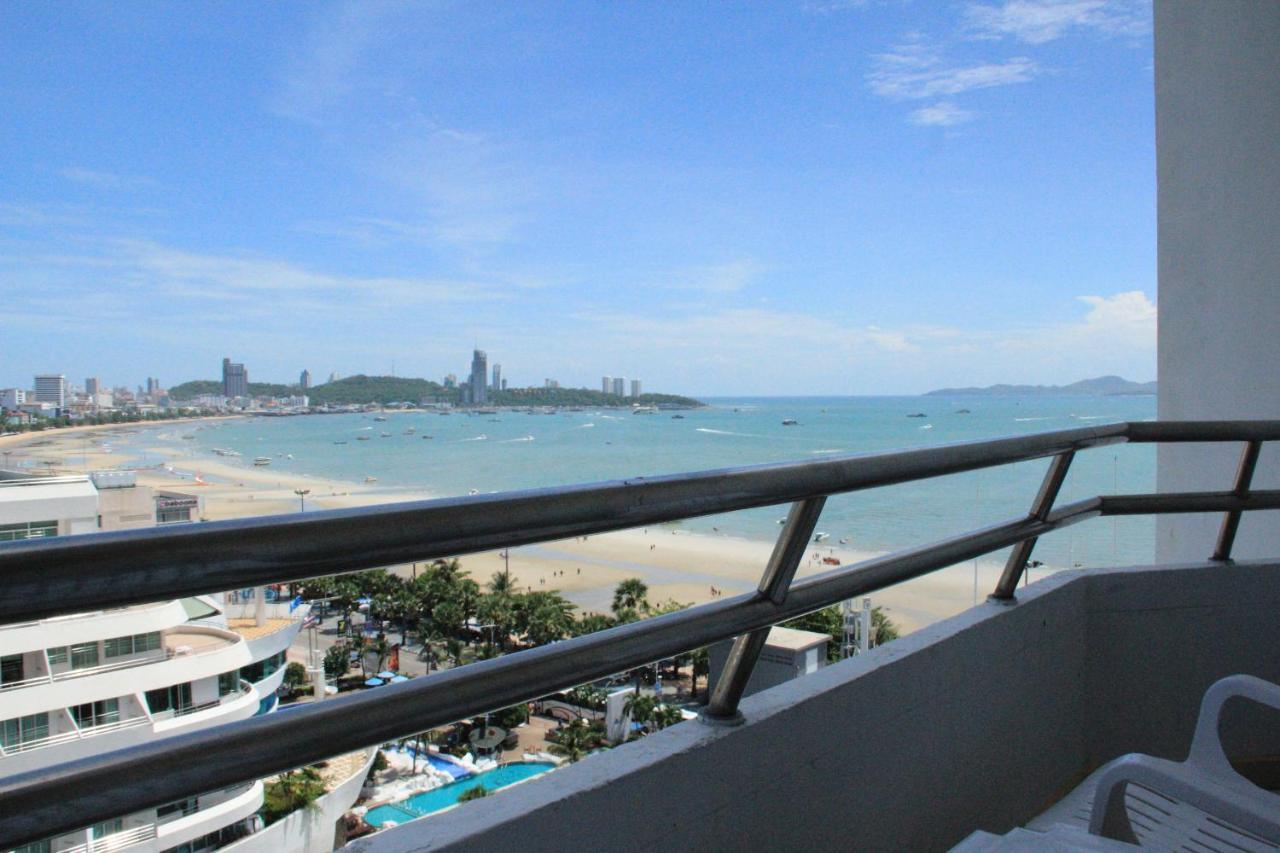 Markland Beach View Pattaya Esterno foto