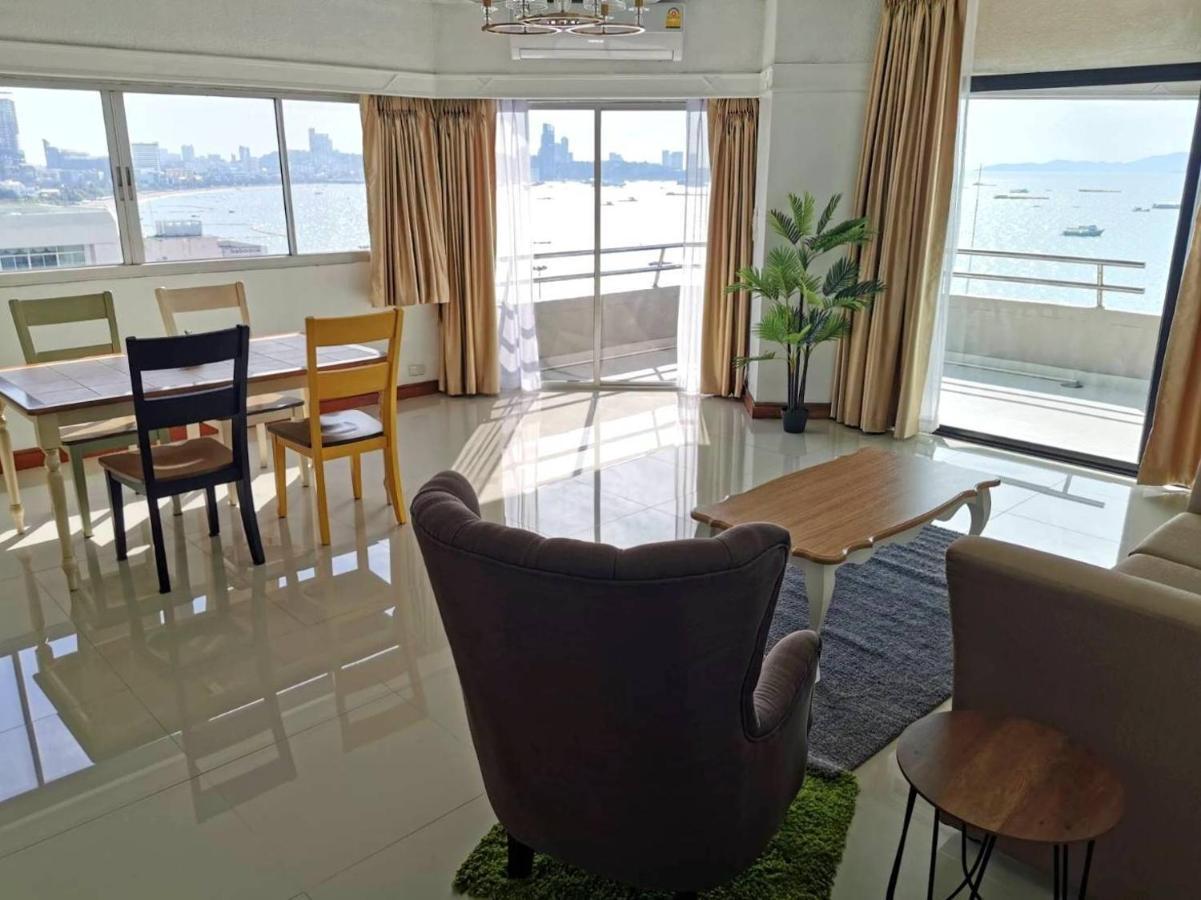 Markland Beach View Pattaya Esterno foto